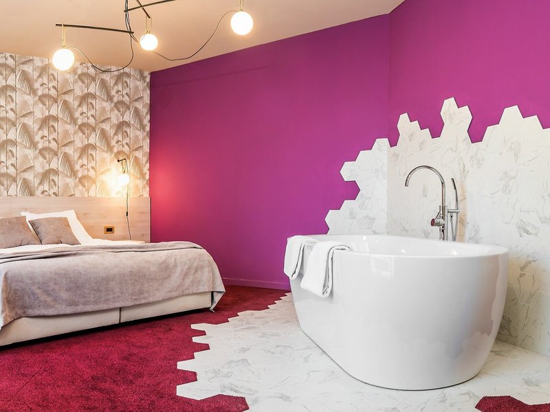 Priska Med Luxury Rooms 46