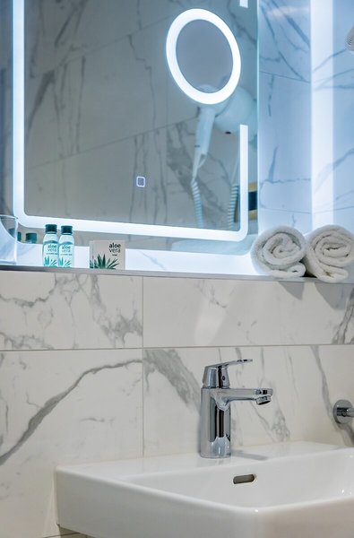 Priska Med Luxury Rooms 49