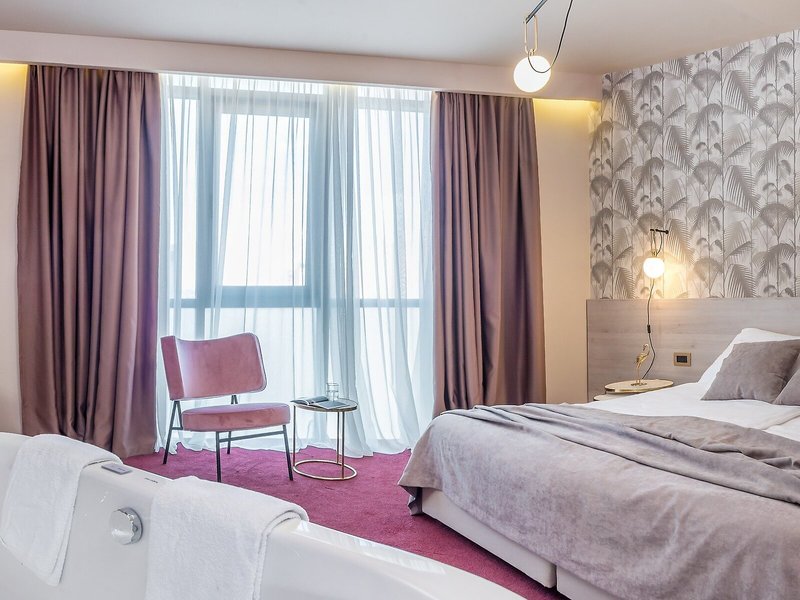 Priska Med Luxury Rooms 50