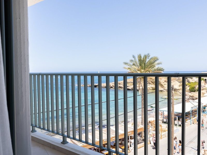 Alia Beach 7