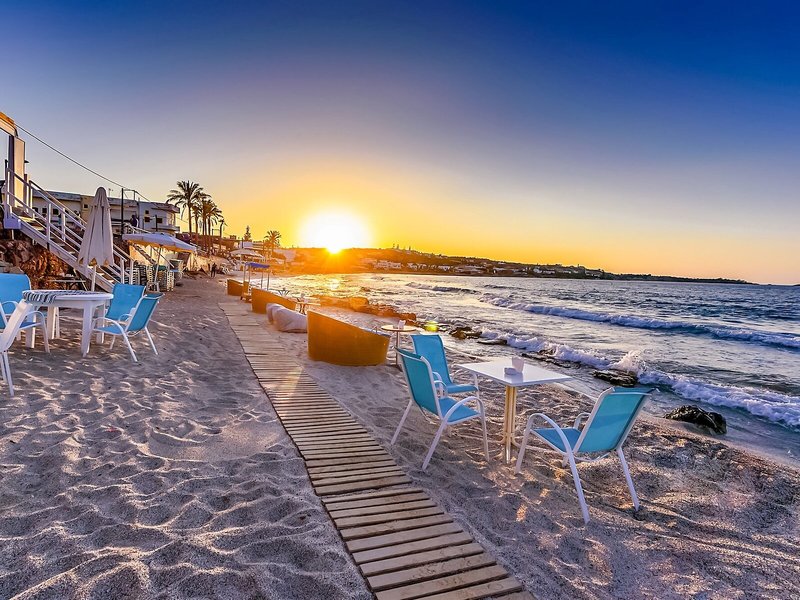 Alia Beach 13