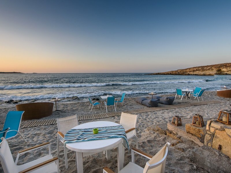 Alia Beach 16