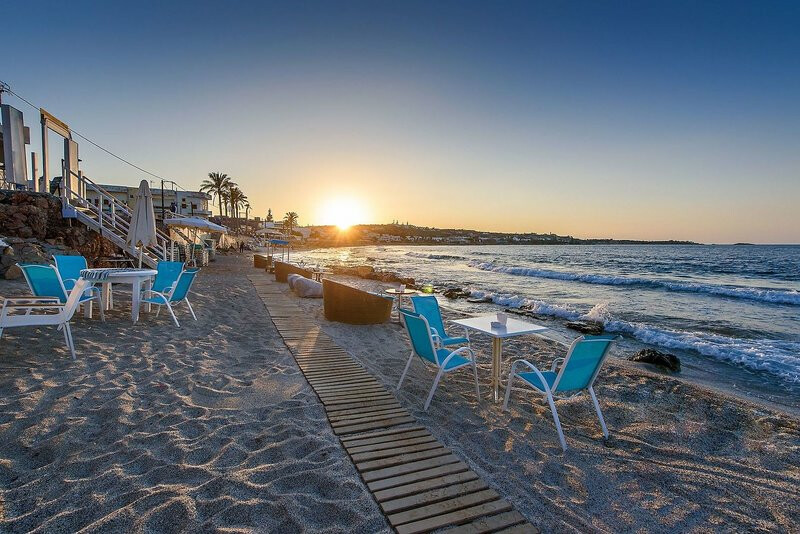Alia Beach 5