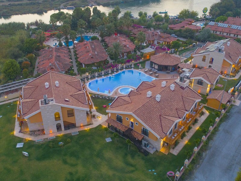 Dalyan Live Spa Resort Hotel 12