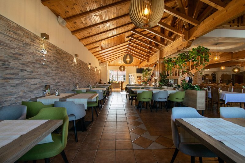 Falkensteiner Club Funimation Borik 9