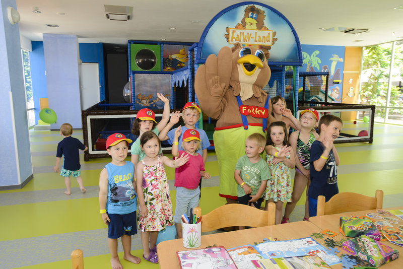 Falkensteiner Club Funimation Borik 13