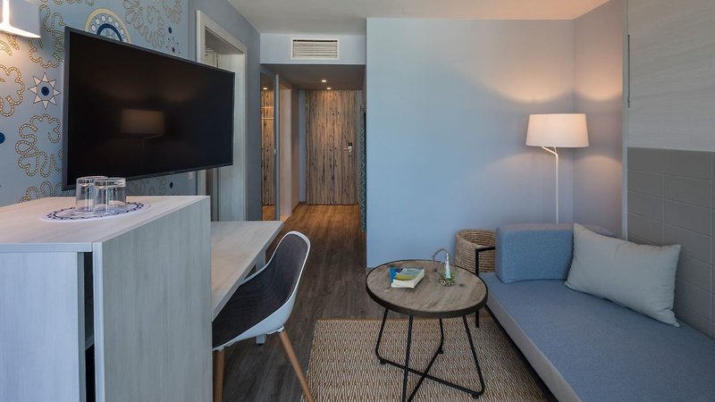 Falkensteiner Club Funimation Borik 17