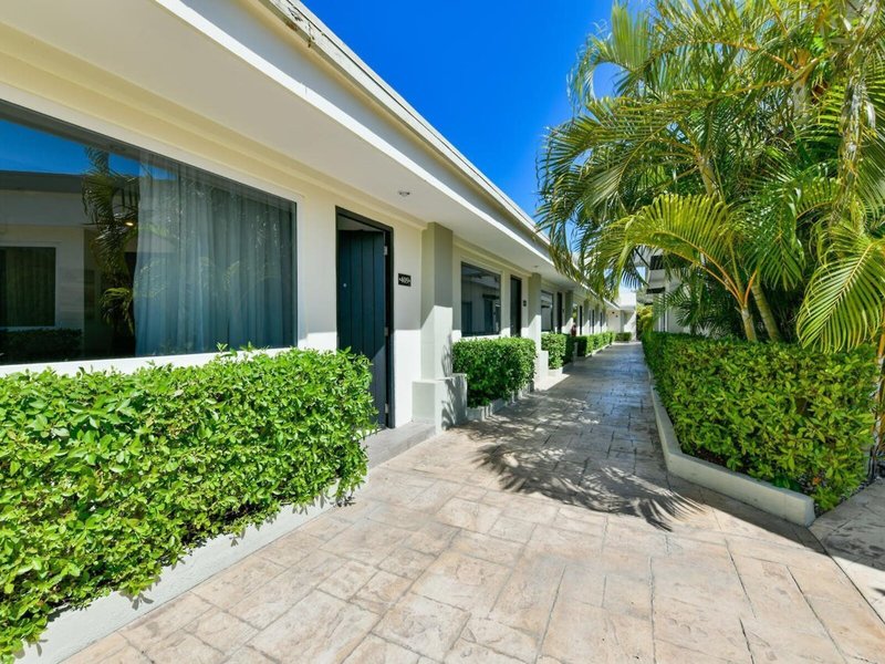 Voco Surfside Aruba By Ihg 3