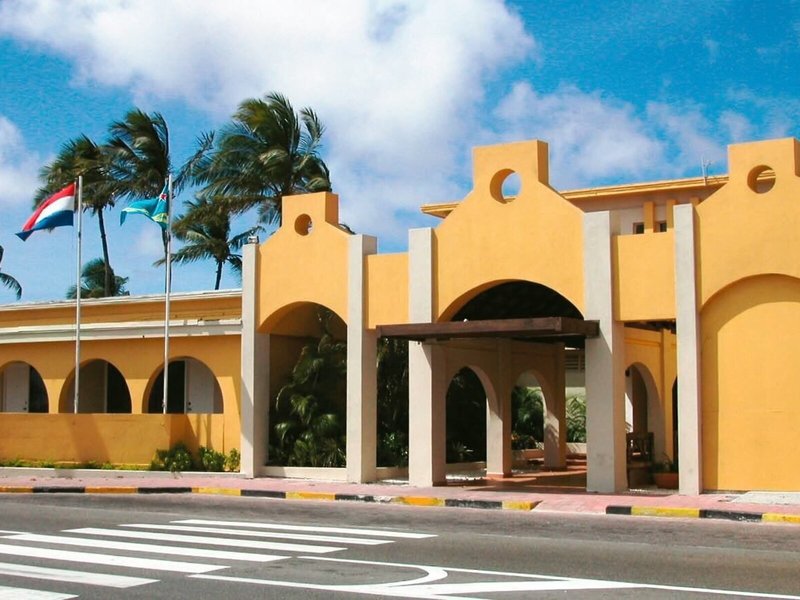 Voco Surfside Aruba By Ihg 4