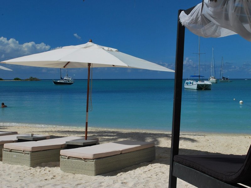 Voco Surfside Aruba By Ihg 12