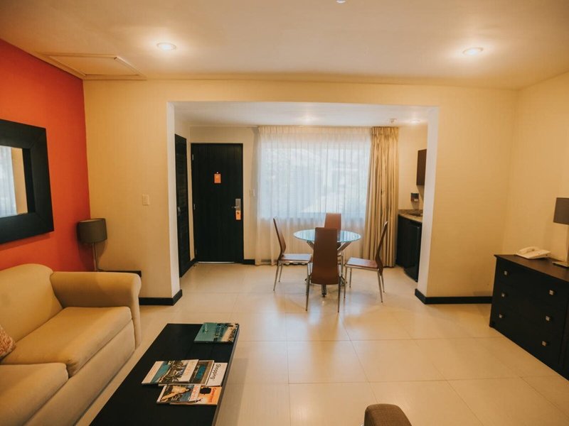 Voco Surfside Aruba By Ihg 29