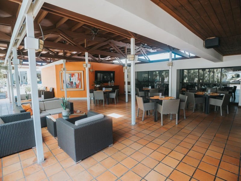 Voco Surfside Aruba By Ihg 32