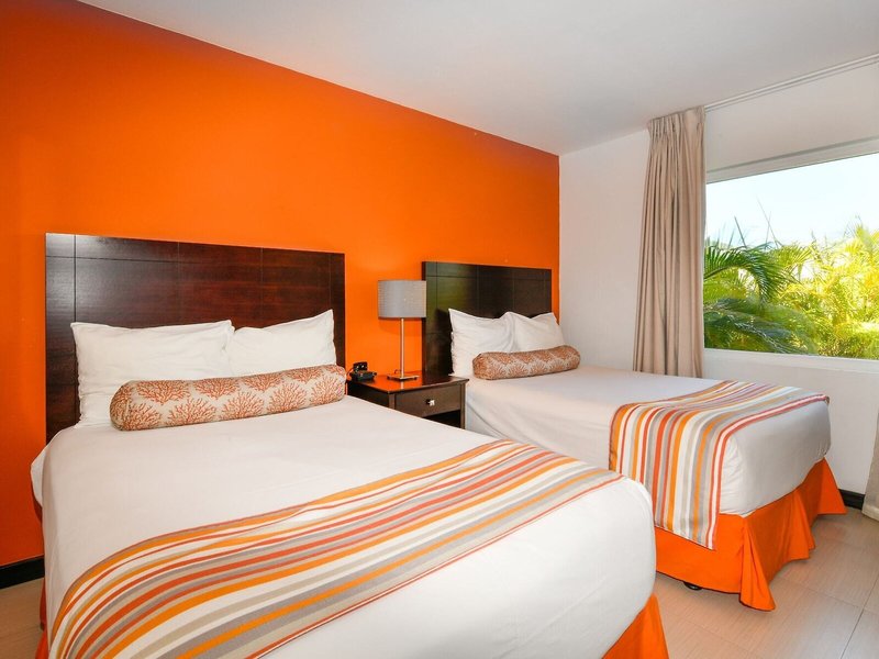Voco Surfside Aruba By Ihg 37