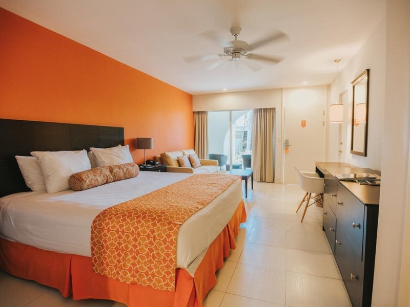 Voco Surfside Aruba By Ihg 38