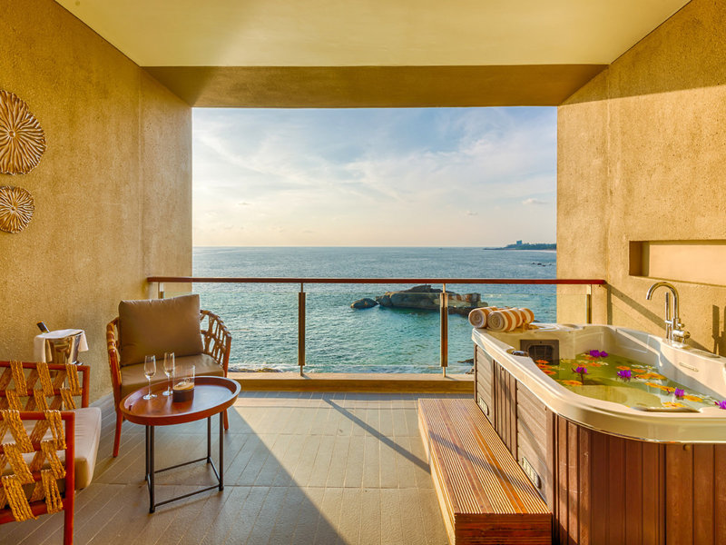 Le Grand Galle 16