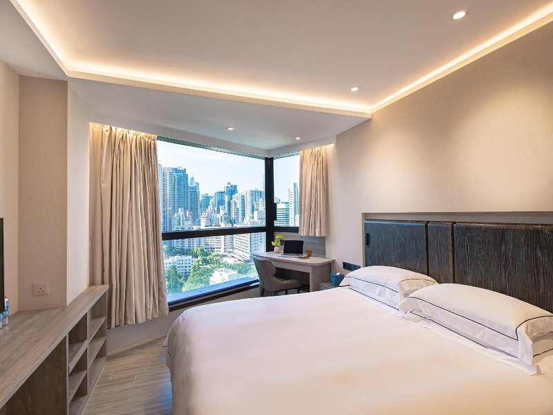 The Emperor Happy Valley 12