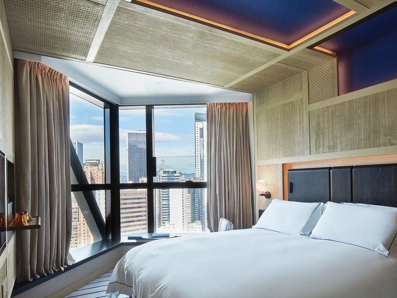 The Emperor Happy Valley 16