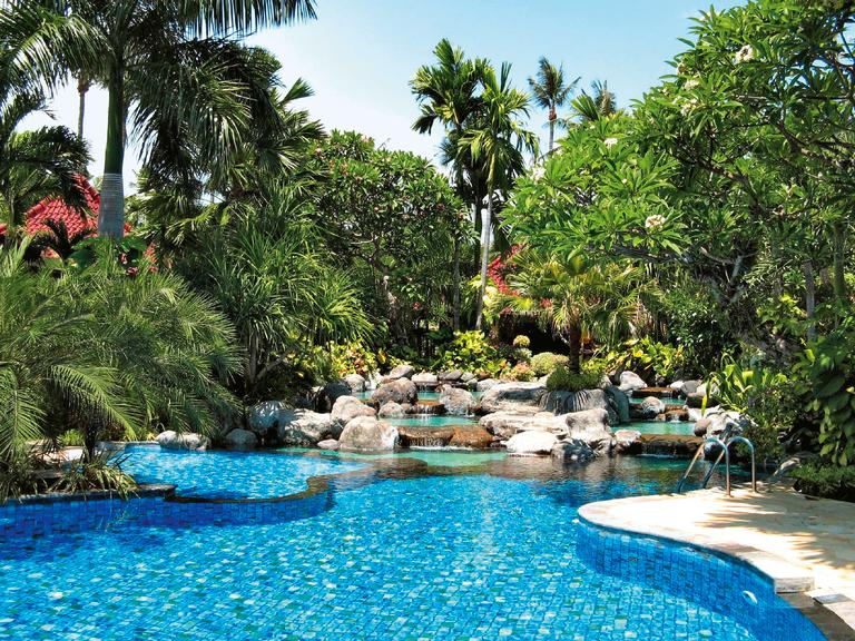 Parigata Villas Resort 6