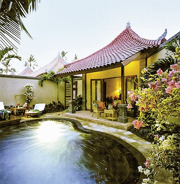 Parigata Villas Resort 10