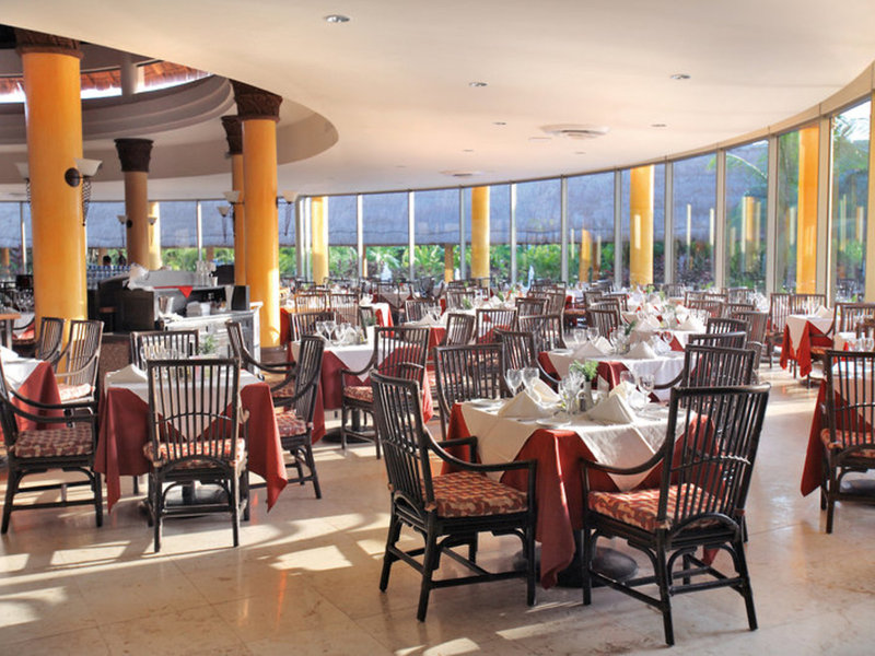 Barcelo Maya Grand Resort 16