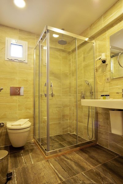 Maris Beach Hotel 28