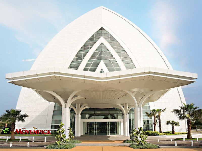 Mövenpick Hotel & Convention Centre KLIA 1
