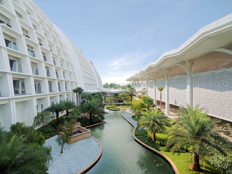 Mövenpick Hotel & Convention Centre KLIA 4