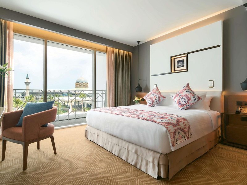 Mövenpick Hotel & Convention Centre KLIA 37