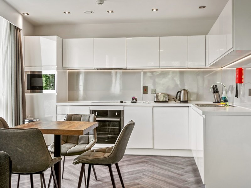 Roomzzz London Stratford 13