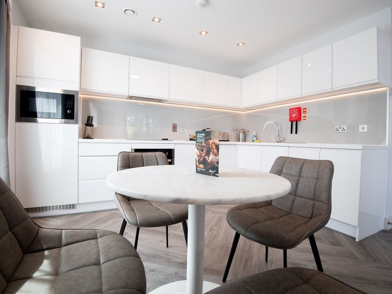 Roomzzz London Stratford 14