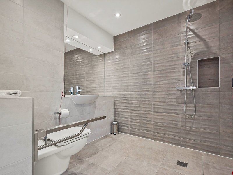 Roomzzz London Stratford 43
