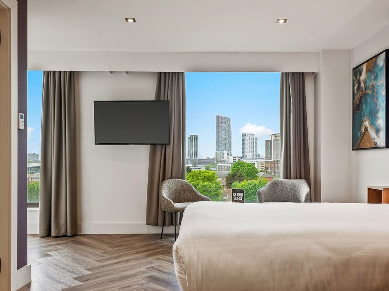 Roomzzz London Stratford 45