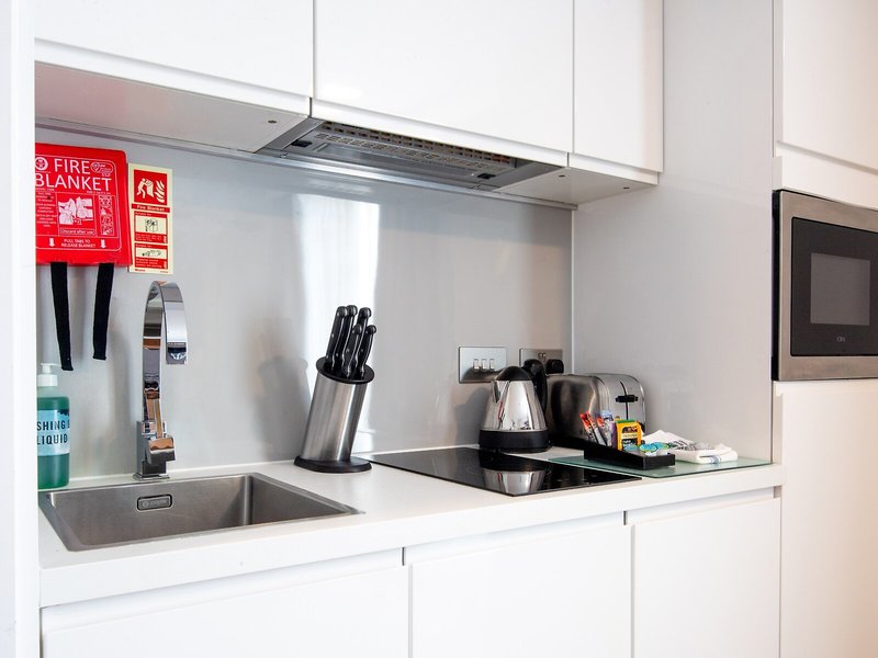 Roomzzz London Stratford 49