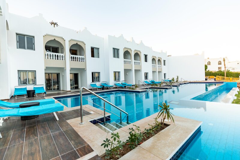 SUNRISE Diamond Beach Resort - Grand Select 9