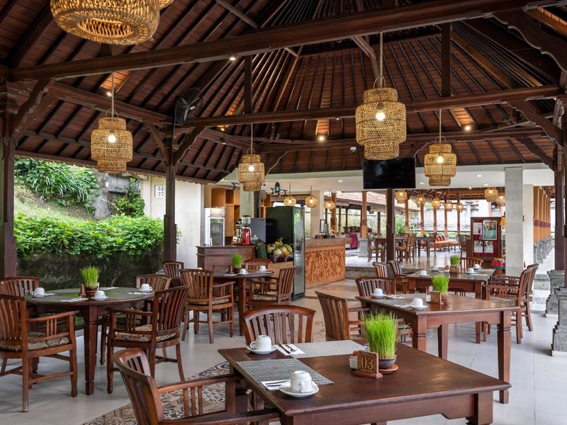 Santi Mandala Villa & Spa 10