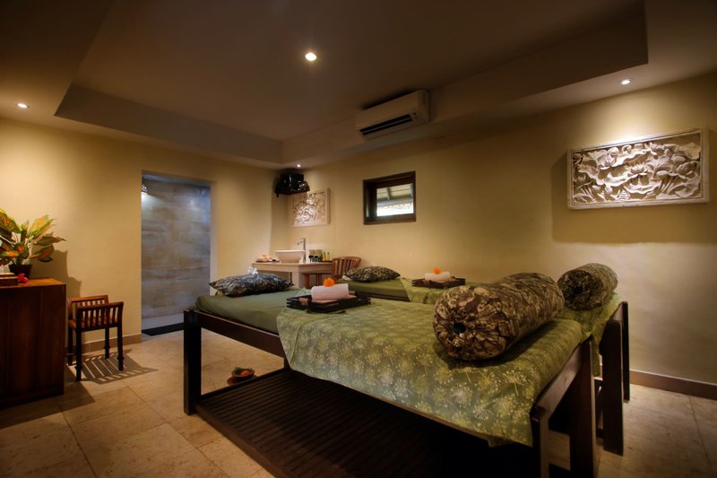 Santi Mandala Villa & Spa 14