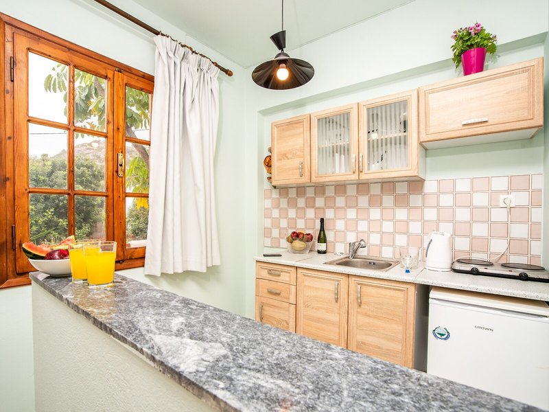 Alexandra Apartments 37