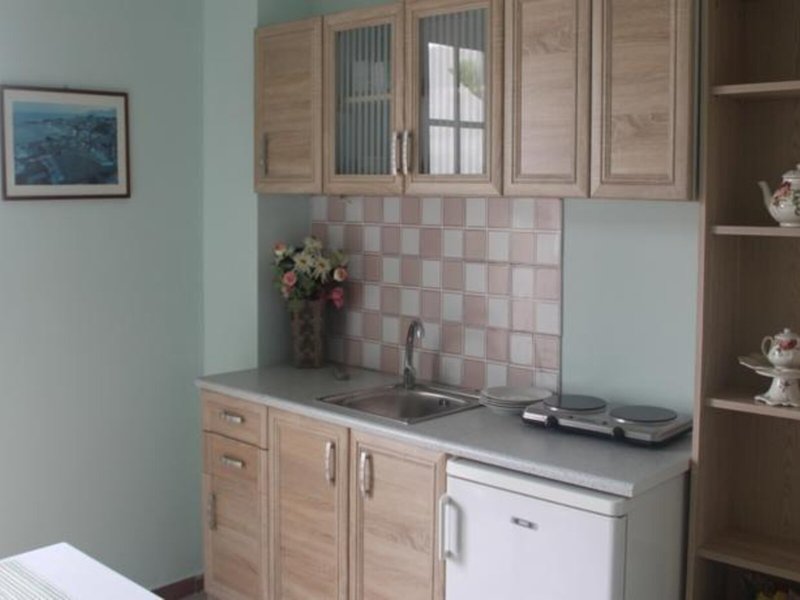 Alexandra Apartments 38