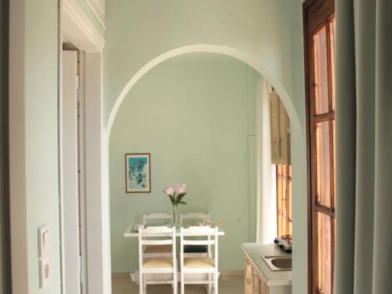 Alexandra Apartments 44