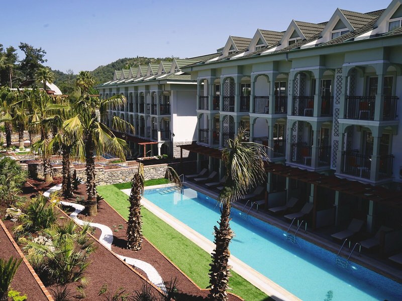 Green Forest Holiday Village 7