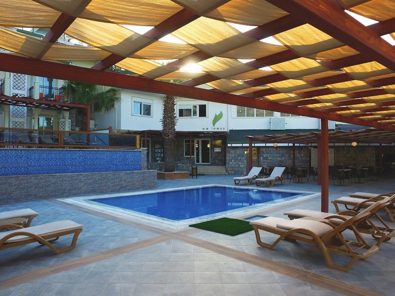 Green Forest Holiday Village 9