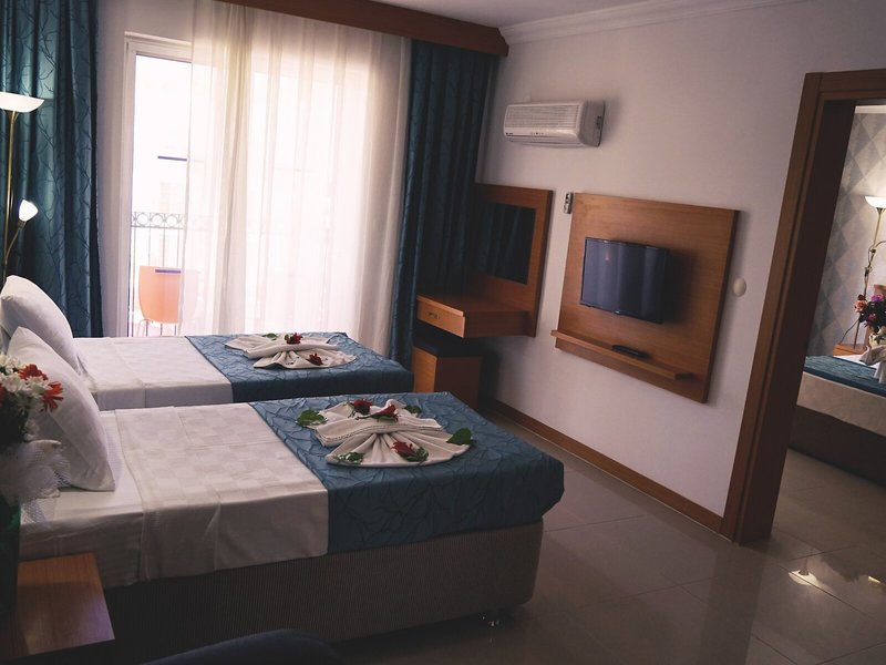 Green Forest Holiday Village 32