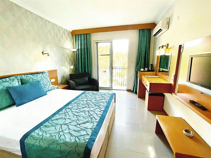 Green Forest Holiday Village 34