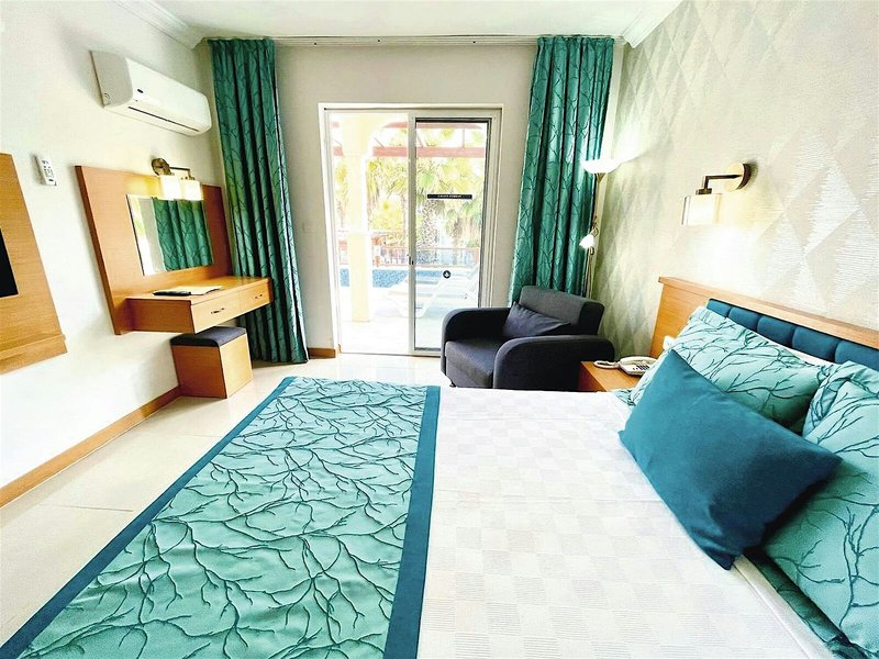 Green Forest Holiday Village 35