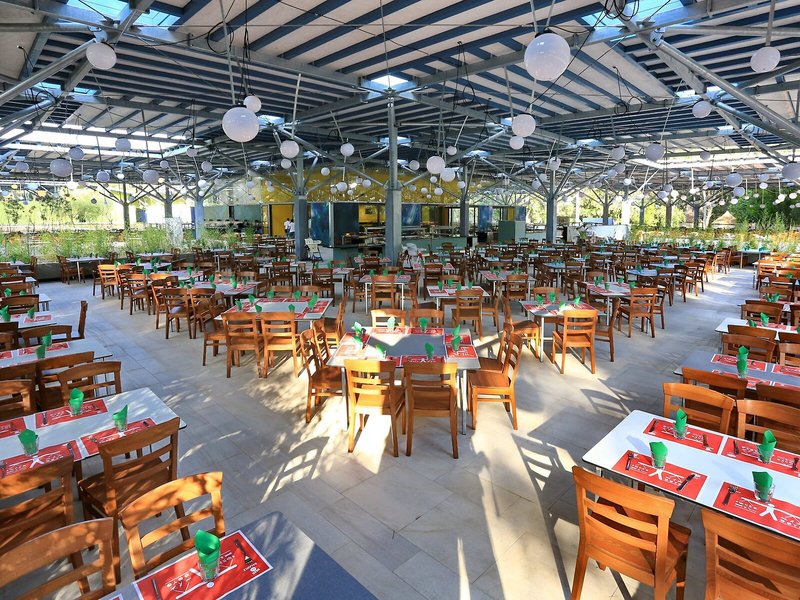 Pine Beach Pakostane Adriatic Eco Resort 16