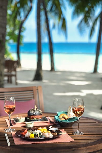 Baros Maldives 25