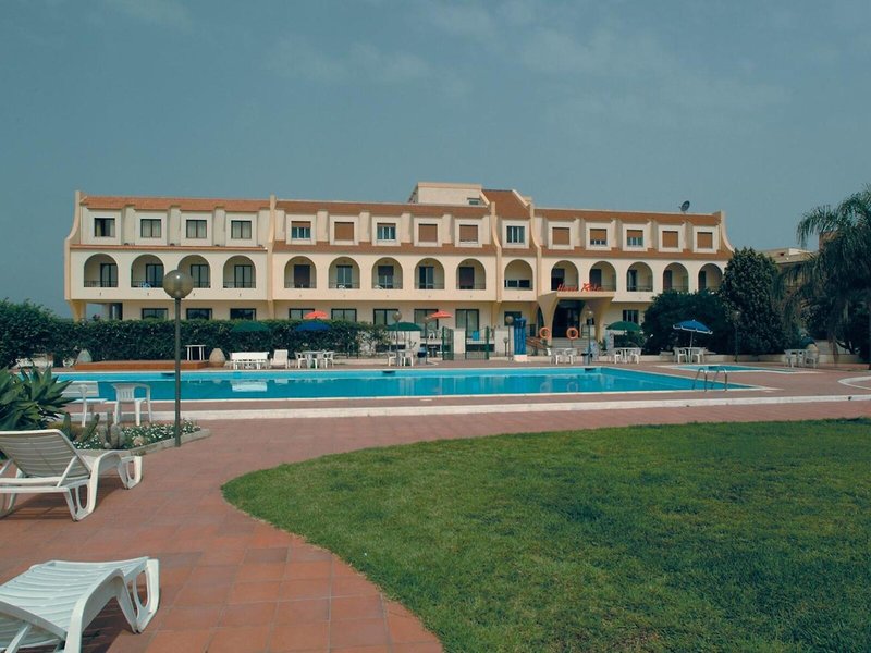 Hotel Relax 14