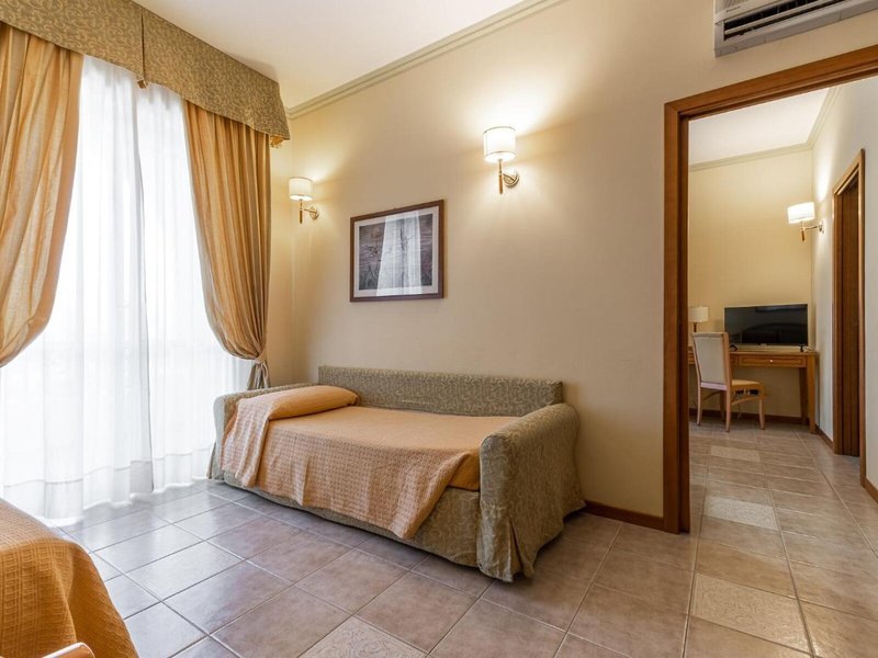 Hotel Relax 36