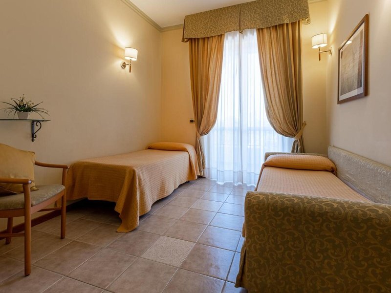 Hotel Relax 41
