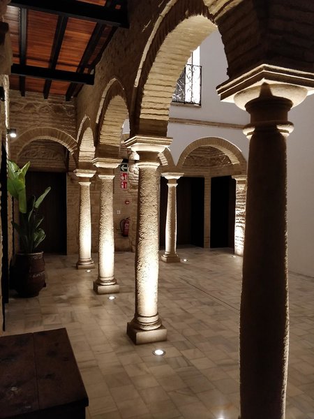 Patios Del Orfebre 1 - Health & Beauty